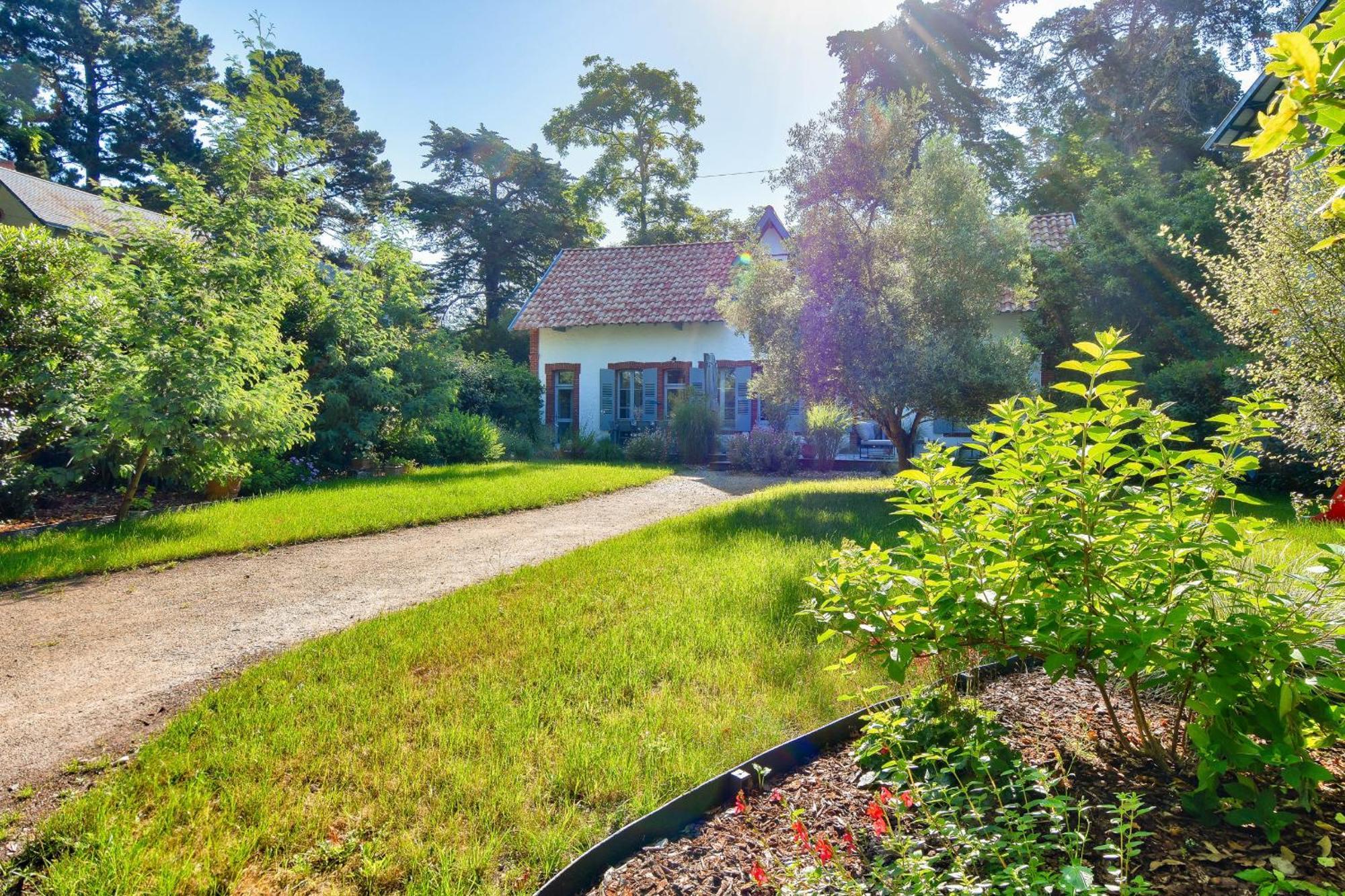 Villa Traditionnelle Pour 8 - 550M De La Plage Noirmoutier-en-l'Ile Esterno foto