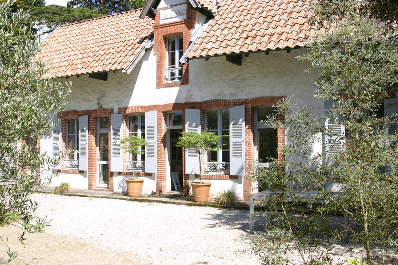Villa Traditionnelle Pour 8 - 550M De La Plage Noirmoutier-en-l'Ile Esterno foto